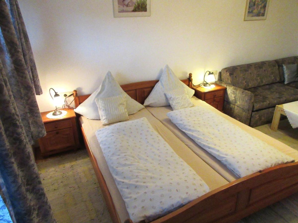 Lohnerhof Villa Kirchanschoring Habitación foto